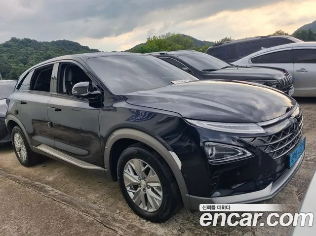 Hyundai Nexo 2024 thumb 2