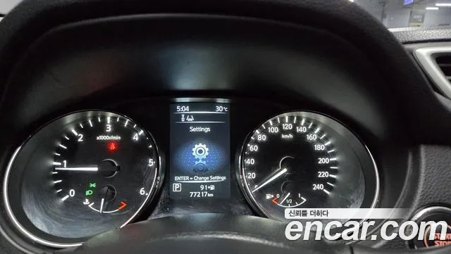 Nissan Qashqai 2015 thumb 5