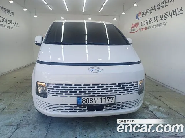 Hyundai Staria 2022 thumb 12