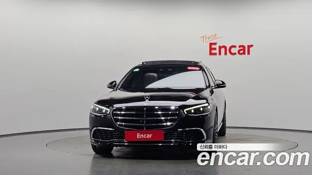 Mercedes-Benz S-Класс 2023 thumb 2