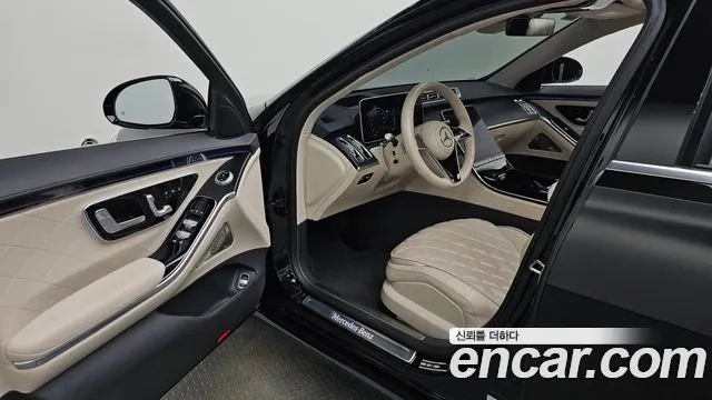 Mercedes-Benz S-Класс 2023 thumb 9