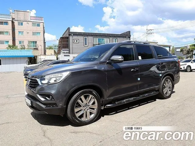 KG_Mobility_Ssangyong Rexton 2018 thumb 2