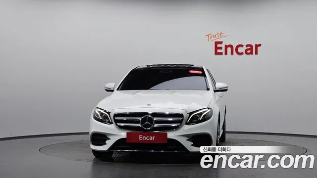 Mercedes-Benz E-Класс 2019 thumb 2