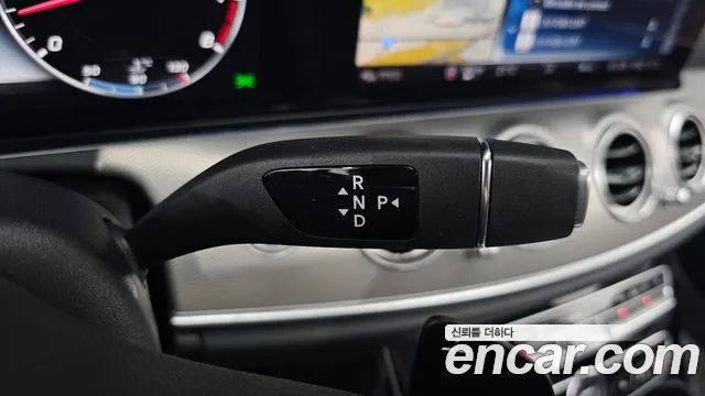 Mercedes-Benz E-Класс 2019 thumb 8