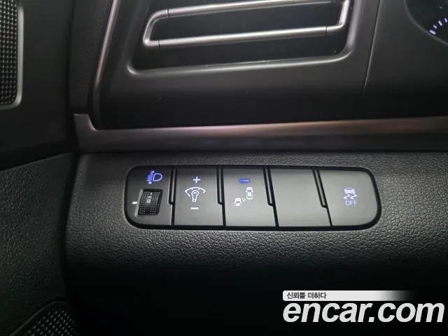 Hyundai Avante 2019 thumb 9