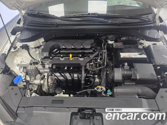 Hyundai Avante 2019 thumb 10