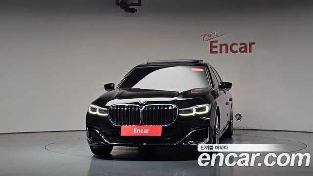 BMW 7 серии 2022 thumb 2