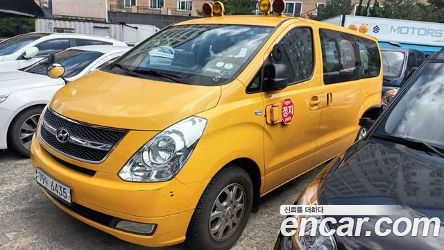 Hyundai Starex 2012 thumb 3