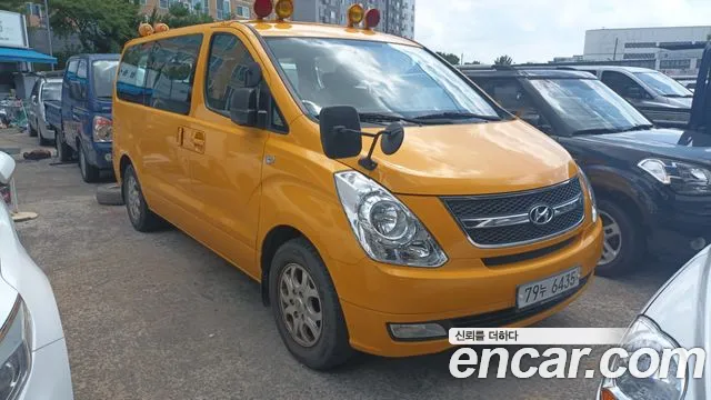 Hyundai Starex 2012 thumb 4