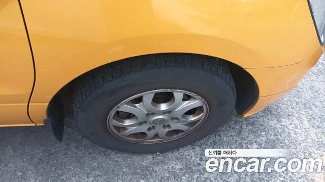Hyundai Starex 2012 thumb 5