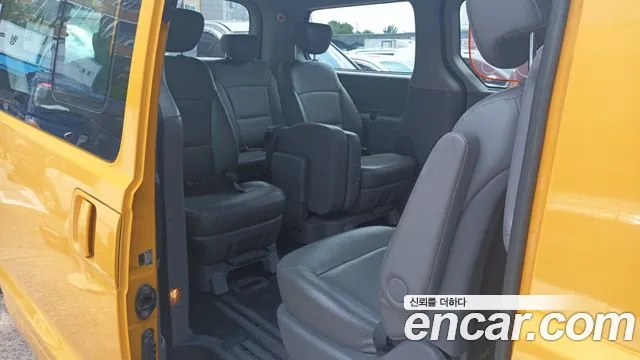 Hyundai Starex 2012 thumb 6
