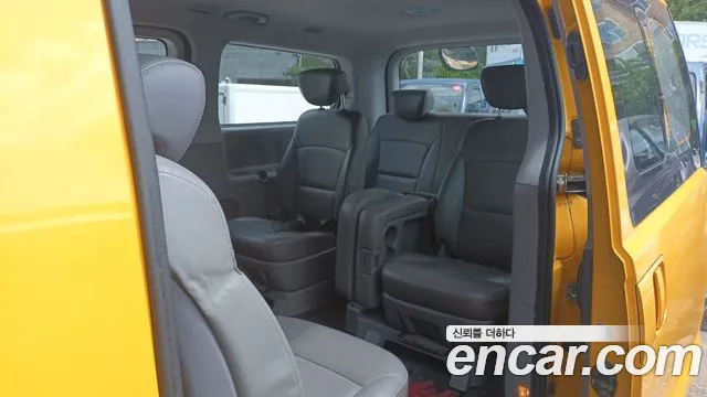 Hyundai Starex 2012 thumb 9