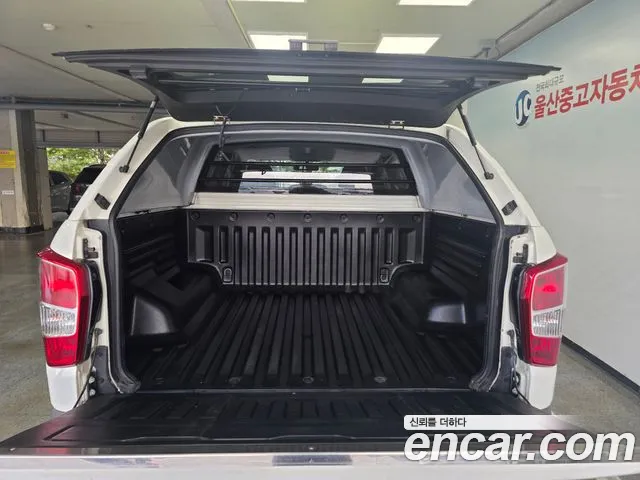 KG_Mobility_Ssangyong Rexton 2019 thumb 4