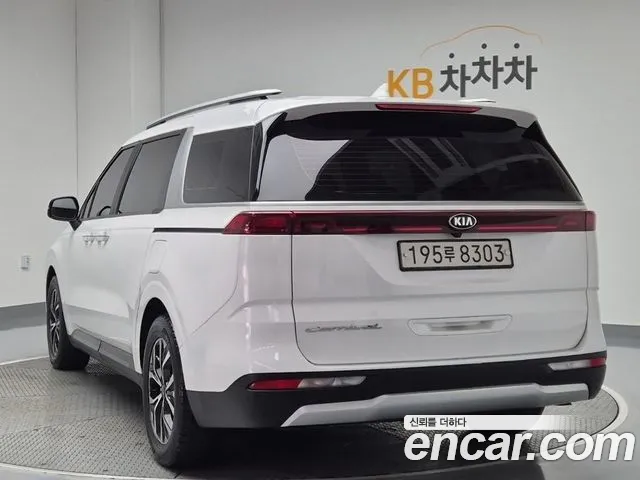 Kia Carnival 2020 thumb 2