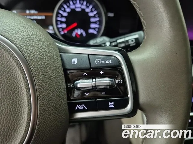 Kia Carnival 2020 thumb 7