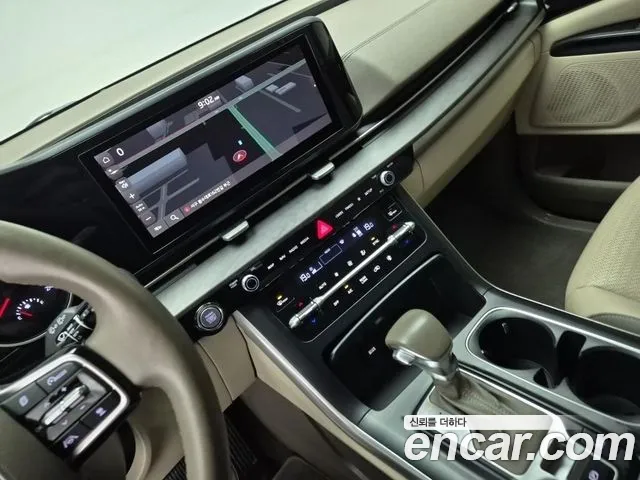 Kia Carnival 2020 thumb 9