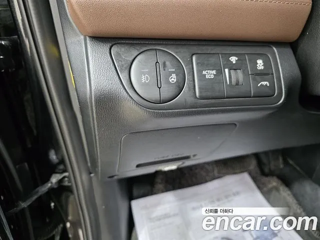 Hyundai Starex 2020 thumb 10