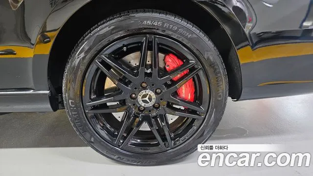Mercedes-Benz V-Class 2022 thumb 5