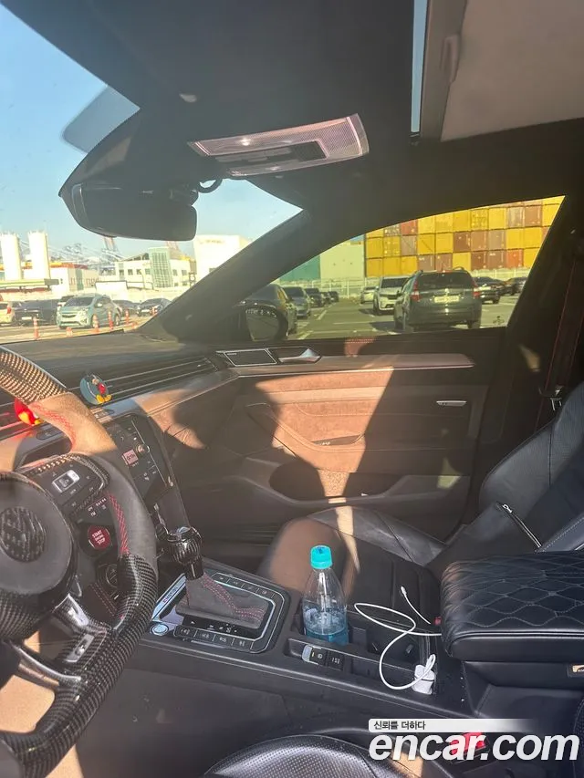 Volkswagen Arteon 2019 thumb 4