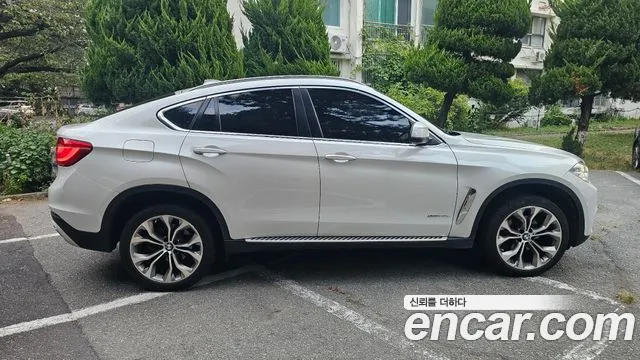 BMW X6 2018 thumb 2