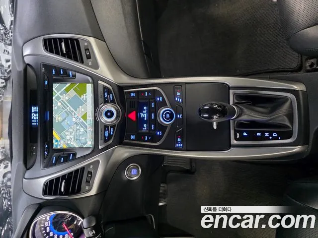 Hyundai Avante 2015 thumb 10