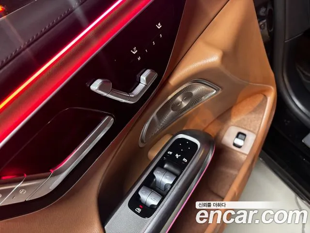 Mercedes-Benz E-Класс 2025 thumb 9