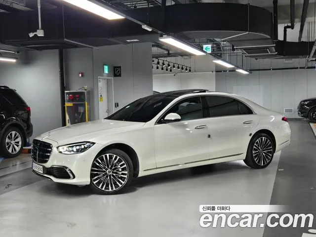 Mercedes-Benz S-Класс 2023 thumb 3