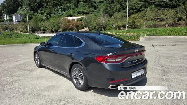 Hyundai Grandeur 2017 thumb 3
