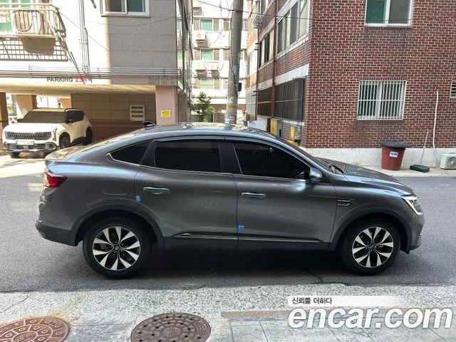 Renault Arkana 2023 thumb 4