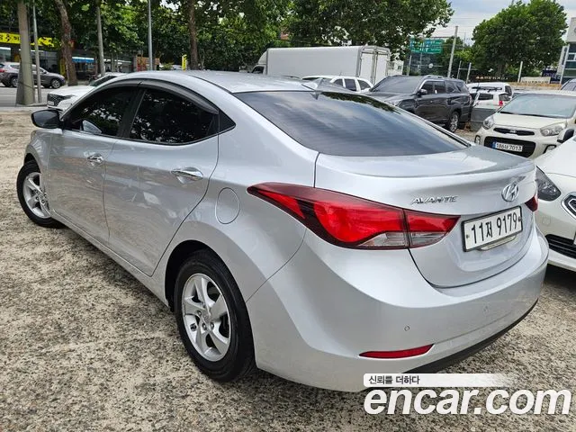 Hyundai Avante 2015 thumb 4