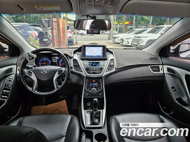 Hyundai Avante 2015 thumb 9