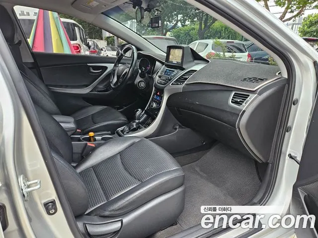 Hyundai Avante 2015 thumb 11