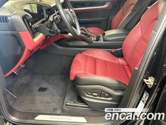 Porsche Cayenne 2025 thumb 9