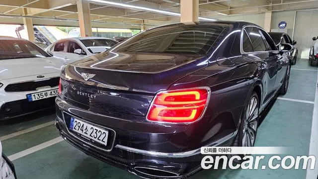Bentley Flying Spur 2025 thumb 3