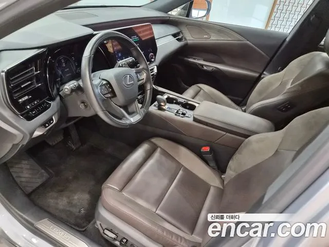 Lexus RX 2023 thumb 8