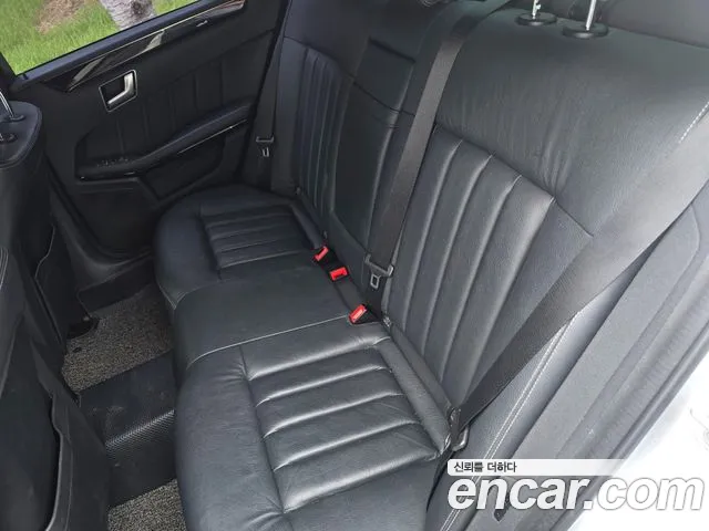 Mercedes-Benz E-Класс 2014 thumb 12
