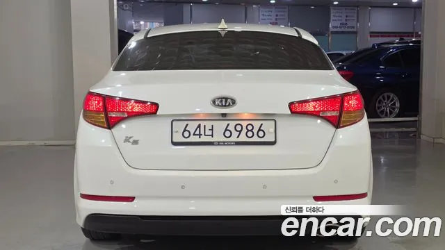 Kia K5 2011 thumb 5