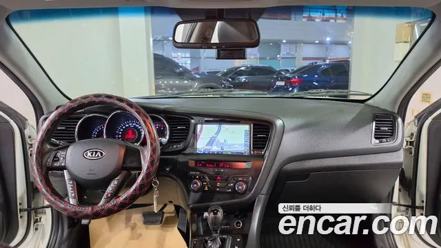 Kia K5 2011 thumb 7
