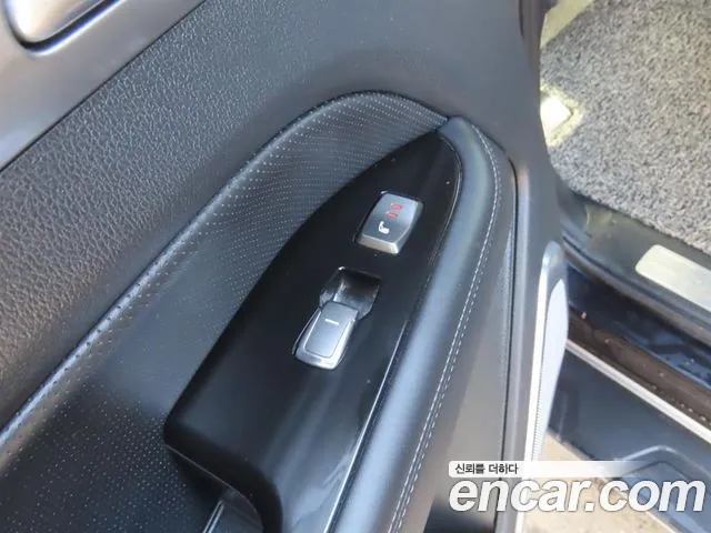 KG_Mobility_Ssangyong Rexton 2021 thumb 6