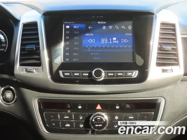 KG_Mobility_Ssangyong Rexton 2021 thumb 10