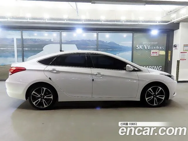 Hyundai i40 2016 thumb 3