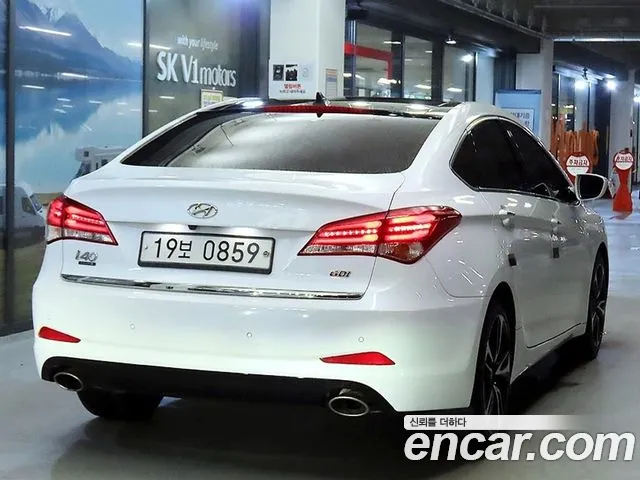 Hyundai i40 2016 thumb 4