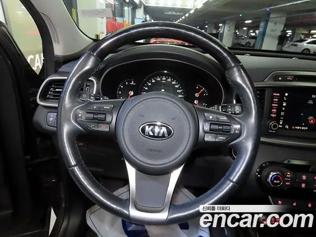 Kia Sorento 2015 thumb 8