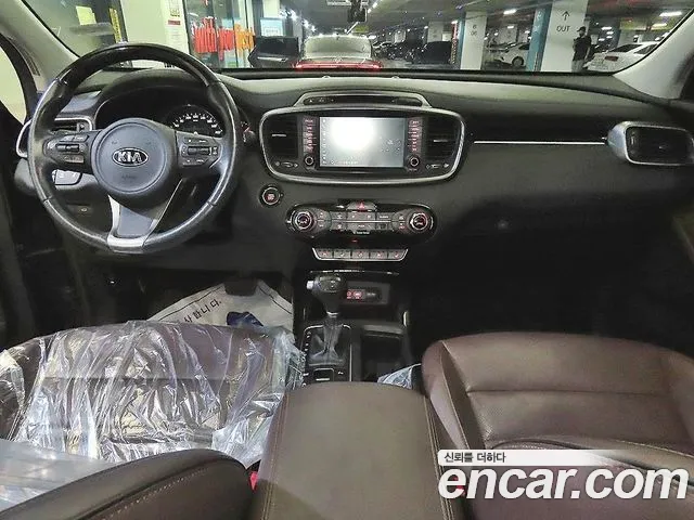 Kia Sorento 2015 thumb 10