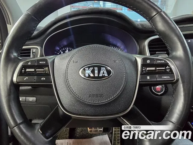Kia Sorento 2018 thumb 8