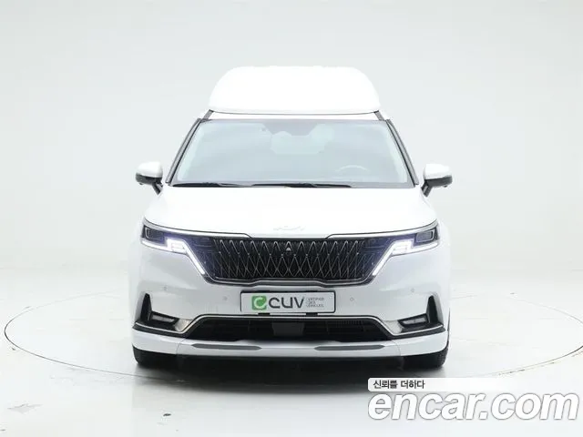 Kia Carnival 2023 thumb 2