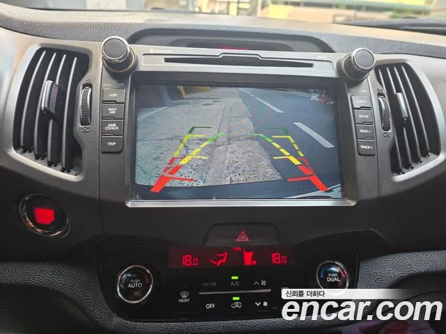 Kia Sportage 2013 thumb 10