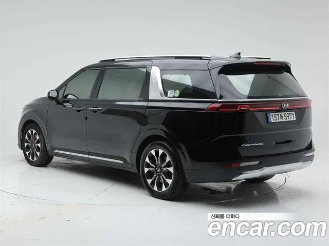 Kia Carnival 2020 thumb 4