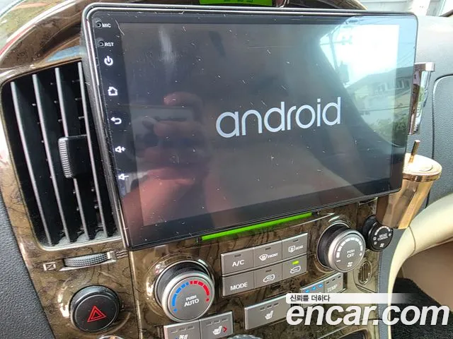 Hyundai Starex 2012 thumb 2
