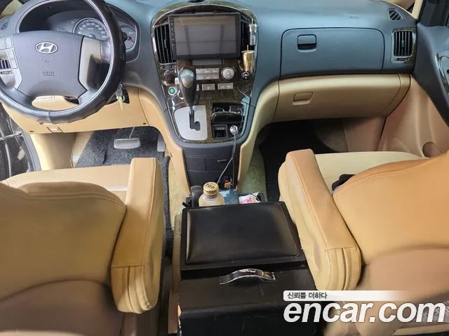 Hyundai Starex 2012 thumb 9